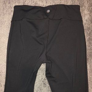 Black Capri leggings